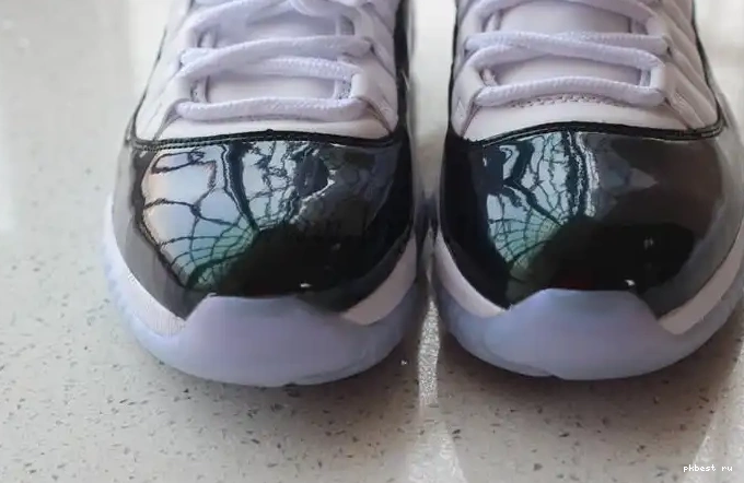 pairs Nike Jordan 11 “Emerald” Air Low 0527